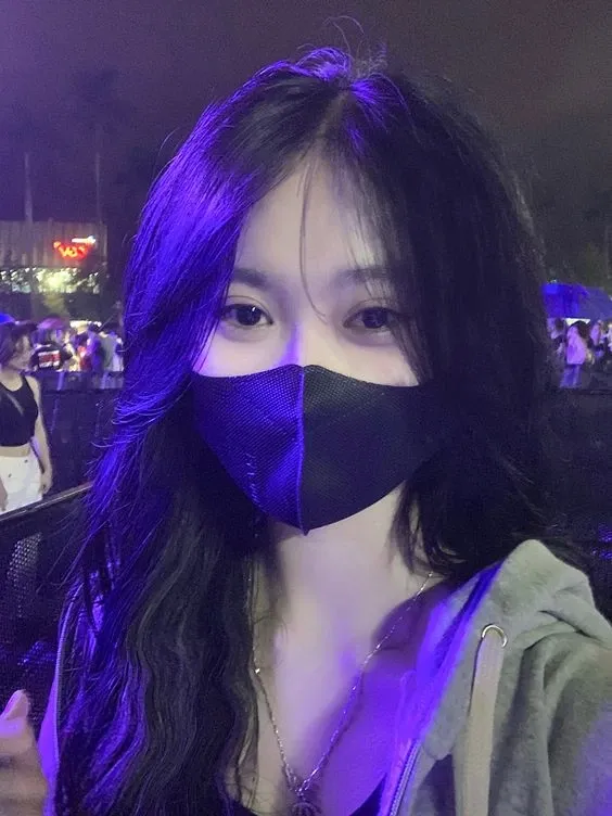 gái xinh mặc bikini